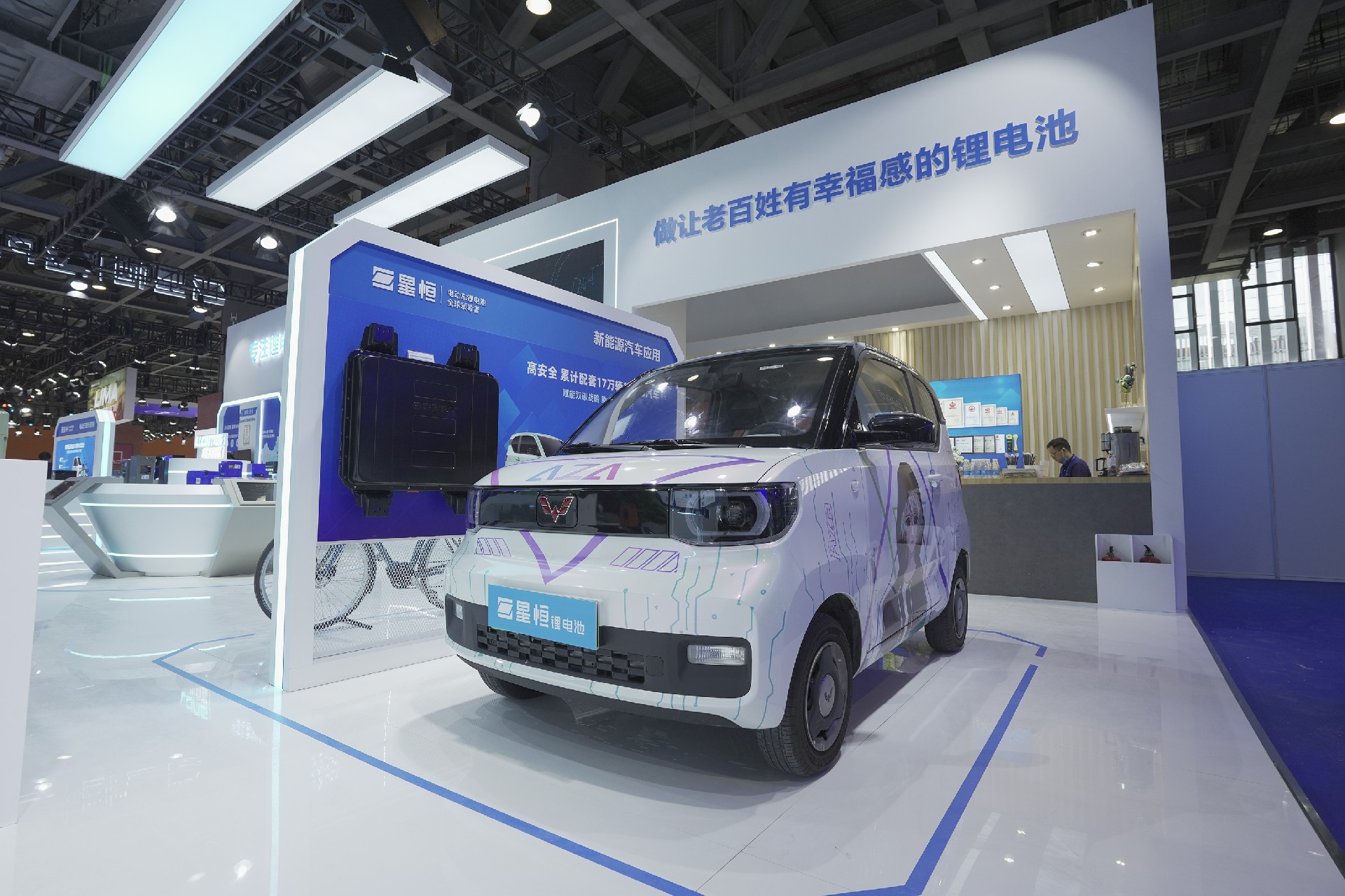 1681808028189779.jpg 2-五菱宏光miniEV.JPG